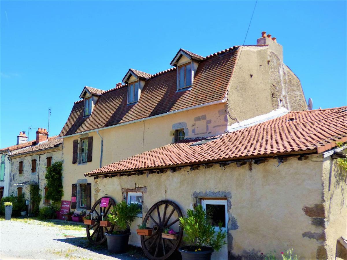 L'Ancien Presbytere Chambres D'Hote Ou Gite Le Dorat Eksteriør billede